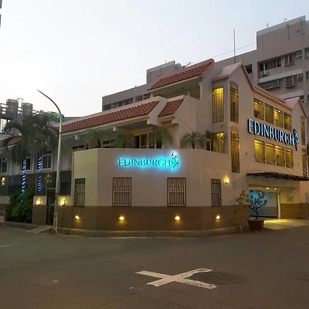 Edinburgh Motel Tainan Extérieur photo